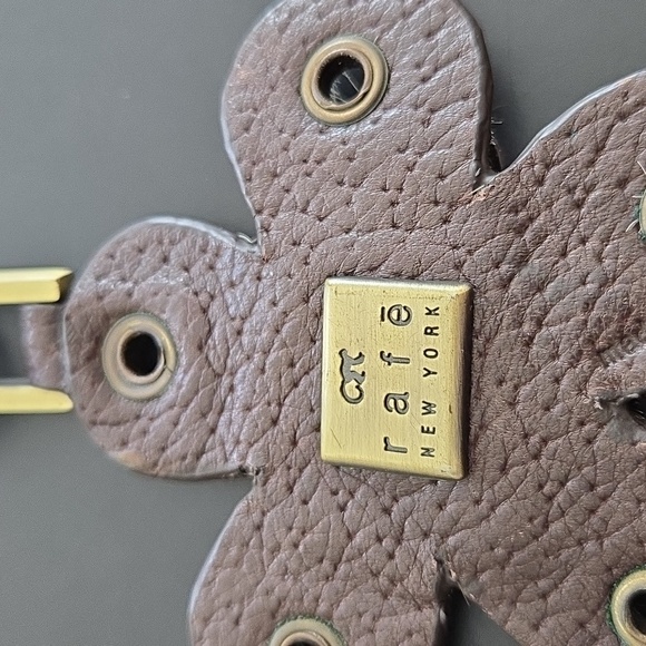 Rafe Key Chain/Charm - Picture 3 of 3